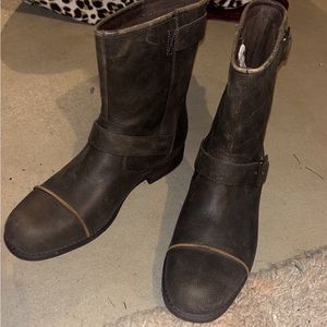Mens Ugg Dress Boots